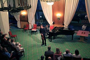 Participants concert at the 'Schlossbergklinik Oberstaufen'